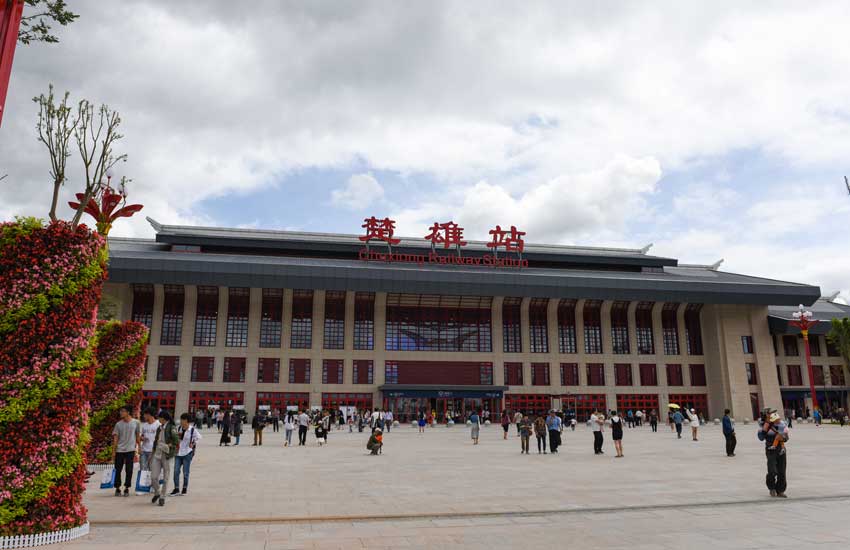 黄石到楚雄州物流公司-黄石到楚雄州专线上门取件送货上门