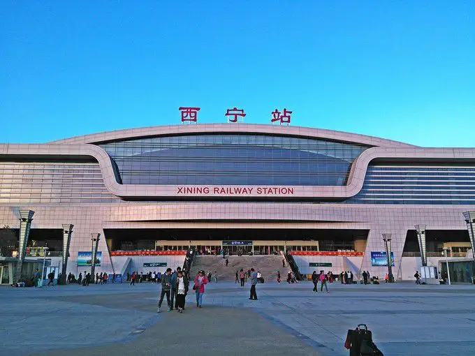 十堰到西宁物流公司专线直达-品牌货运